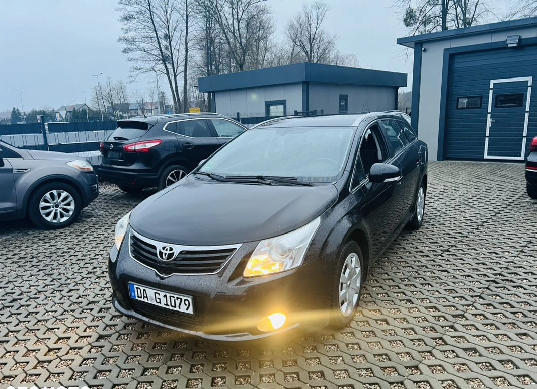 Toyota Avensis cena 29500 przebieg: 207000, rok produkcji 2009 z Ostrołęka małe 436